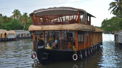 House Boat Booking